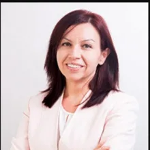 Uzm. Dr. Hülya Edil — Psikiyatri, Afyonkarahisar. Portre fotoğrafı.