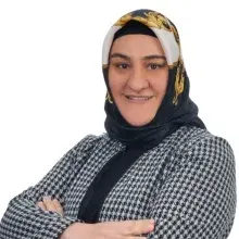 Didem Uyanıkoğlu — Aile Danışmanlığı, İstanbul. Portre fotoğrafı.