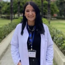 Kl. Psk. Sanem Su Kahramanoğlu — Psikoloji. Portre fotoğrafı.