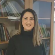 Uzm. Psk. Rukiye Eroğlu — Psikoloji, İstanbul. Portre fotoğrafı.