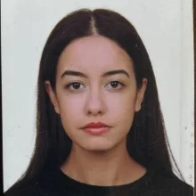 Psk. Dan. Ayşe Di̇lşah Ay — Psikolojik Danışma ve Rehberlik. Portre fotoğrafı.
