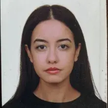 Psk. Dan. Ayşe Di̇lşah Ay — Psikolojik Danışma ve Rehberlik. Portre fotoğrafı.