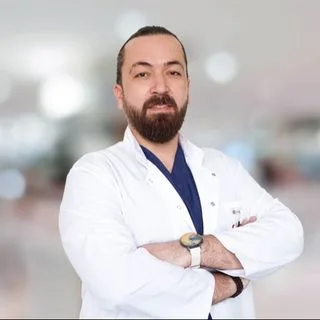 Op. Dr. Kadir Mercan — Göz Hastalıkları, Karabük. Portre fotoğrafı.
