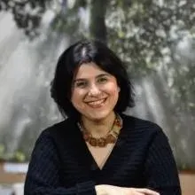 Uzm. Dr. Dilek Yeşilbaş — Psikiyatri, İstanbul. Portre fotoğrafı.