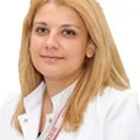 Uzm. Dr. Pınar Atılgan — Çocuk Sağlığı Ve Hastalıkları, Pendik, İstanbul. Portre fotoğrafı.