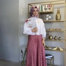 Uzm. Dyt. Beyzanur Sunku — Diyetisyen, İstanbul. Portre fotoğrafı.