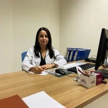 Psk. Betül Tekir — Psikoloji, Çanakkale. Portre fotoğrafı.