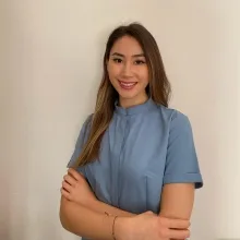 Dt. Aslı Ceyda Elitok — Diş Hekimi, Eskişehir. Portre fotoğrafı.