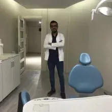 Dt. Mehmet Ali Altun — Diş Hekimi, Samsun. Portre fotoğrafı.