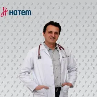 Dr. Yusuf Dağlı — Sertifikalı Medikal Estetik, Gaziantep. Portre fotoğrafı.