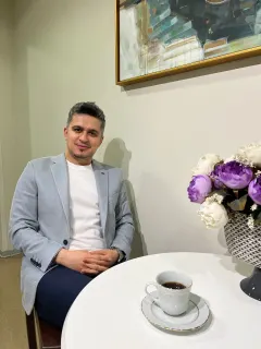 Doç. Dr. Kadir Yıldırım profilinde yer alan galeri fotoğrafı.