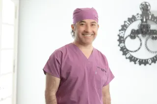 Op. Dr. Taner Çavumirza profilinde yer alan galeri fotoğrafı.