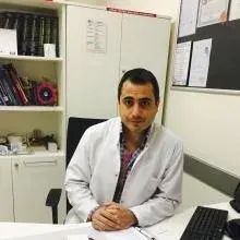 Op. Dr. Çağrı Özçelik — Ortopedi Ve Travmatoloji, Buca, İzmir. Portre fotoğrafı.