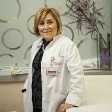 Uzm. Dr. Emine Belgen — Çocuk Sağlığı Ve Hastalıkları, Beylikdüzü, İstanbul. Portre fotoğrafı.