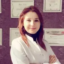 Dt. Duygu Üzümcü — Diş Hekimi, Konya. Portre fotoğrafı.