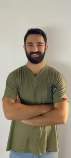 Uzm. Dt. Mert Soytürk profilinde yer alan galeri fotoğrafı.