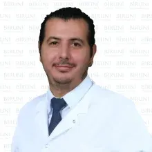 Op. Dr. Mustafa Taştan — Kulak Burun Boğaz, Beşiktaş, İstanbul. Portre fotoğrafı.