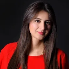 Psk. Dan. İrem Yılmaz — Psikolojik Danışma ve Rehberlik. Portre fotoğrafı.