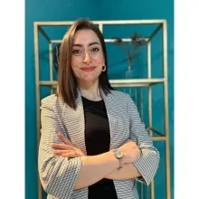 Dyt. Yaprak Yılmaz — Diyetisyen, Kocaeli. Portre fotoğrafı.