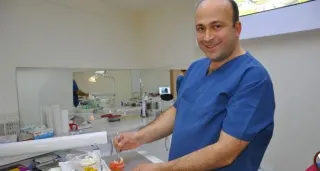 Dt. Ömer Girgin profilinde yer alan galeri fotoğrafı.