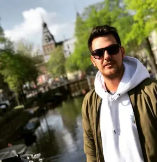 Dyt. Canberk Yaşar profilinde yer alan galeri fotoğrafı.