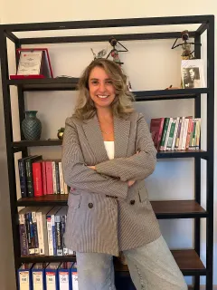 Kl. Psk. Özlem Ünde profilinde yer alan galeri fotoğrafı.