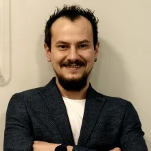 Op. Dr. Özgür Gülten — Kulak Burun Boğaz, Ankara. Portre fotoğrafı.