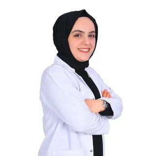 Fzt. Sevgi Çelik — Fizyoterapi Ve Rehabilitasyon, Kocaeli. Portre fotoğrafı.