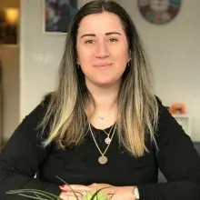Kl. Psk. Dilan Hilal Salman — Psikoloji, Kocaeli. Portre fotoğrafı.