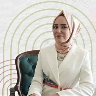 Uzm. Dyt. İklima Meltem Evsen — Diyetisyen, Diyarbakır. Portre fotoğrafı.