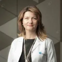 Uzm. Dr. Filiz Şener — Çocuk Sağlığı Ve Hastalıkları, Ankara. Portre fotoğrafı.