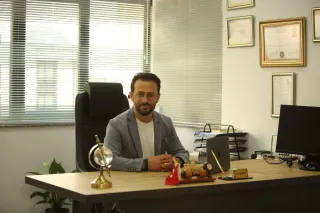 Op. Dr. Tuncay Tanış profilinde yer alan galeri fotoğrafı.