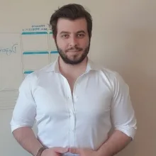 Psk. Safa Bıyıkoğlu — Psikoloji, Adana. Portre fotoğrafı.