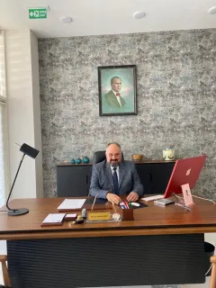 Prof. Dr. Murat Dinçer profilinde yer alan galeri fotoğrafı.