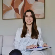 Kl. Psk. Cansu Azak Kahya — Psikoloji, Tuzla, İstanbul. Portre fotoğrafı.