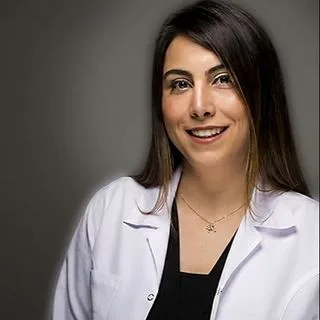 Psk. Gizem Arslan — Psikoloji. Portre fotoğrafı.