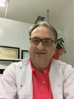 Op. Dr. İhsan Önder Albayrak profilinde yer alan galeri fotoğrafı.