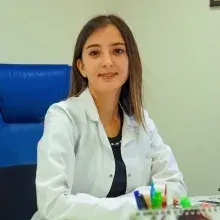 Dyt. Efsun Özdemir — Diyetisyen. Portre fotoğrafı.