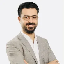 Fzt. Vedat Ülker — Fizyoterapi Ve Rehabilitasyon, İstanbul. Portre fotoğrafı.