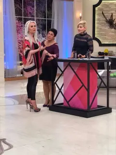 Fzt. Elif Akıncı profilinde yer alan galeri fotoğrafı.