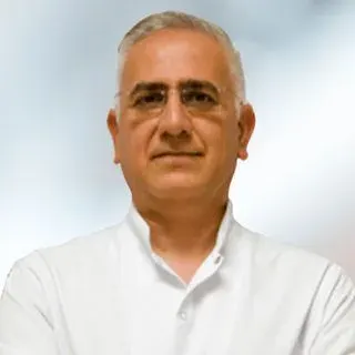 Uzm. Dr. Hasan Ufuk Saçlıgil — Nöroloji, Pendik, İstanbul. Portre fotoğrafı.