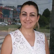 Op. Dr. Tuğçe Karaçay — Genel Cerrahi, Balıkesir. Portre fotoğrafı.