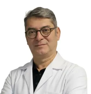 Op. Dr. Uğur Aktaş profilinde yer alan galeri fotoğrafı.