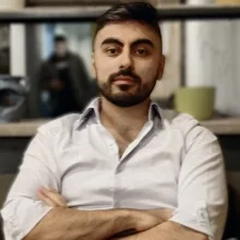 Psk. İlker Ceylan — Psikoloji, Ankara. Portre fotoğrafı.