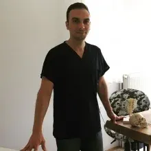 Fzt. Fuat Balım — Fizyoterapi Ve Rehabilitasyon, İzmir. Portre fotoğrafı.