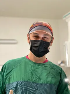 Op. Dr. Gürhan Güngör profilinde yer alan galeri fotoğrafı.