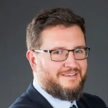 Prof. Dr. Ahmet Emre Süslü — Kulak Burun Boğaz, Altındağ, Ankara. Portre fotoğrafı.