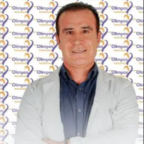 Uzm. Dr. Ahmet Kaya — Çocuk Sağlığı Ve Hastalıkları, Konyaaltı, Antalya. Portre fotoğrafı.