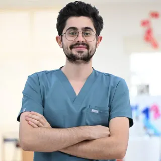Uzm. Dt. Murat Büyüksefil profilinde yer alan galeri fotoğrafı.