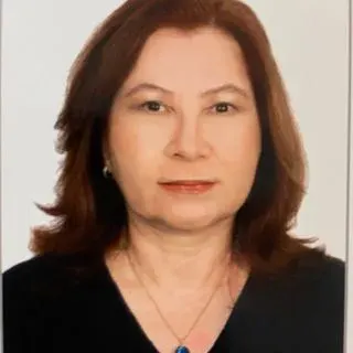 Prof. Dr. Hülya Aydın Güngör — Nöroloji, Antalya. Portre fotoğrafı.